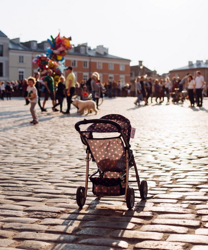 How to Choose a Travel Stroller: A Buyer’s Guide